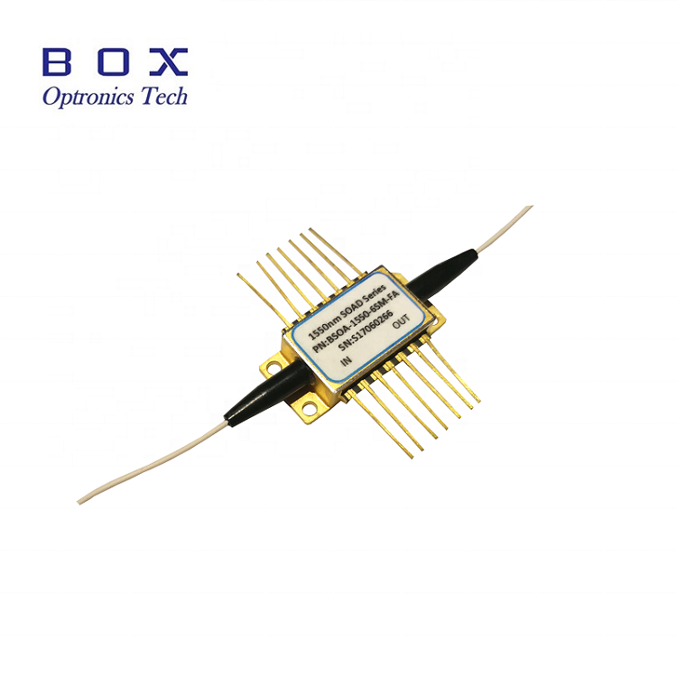 Amplificator laser cu semiconductor